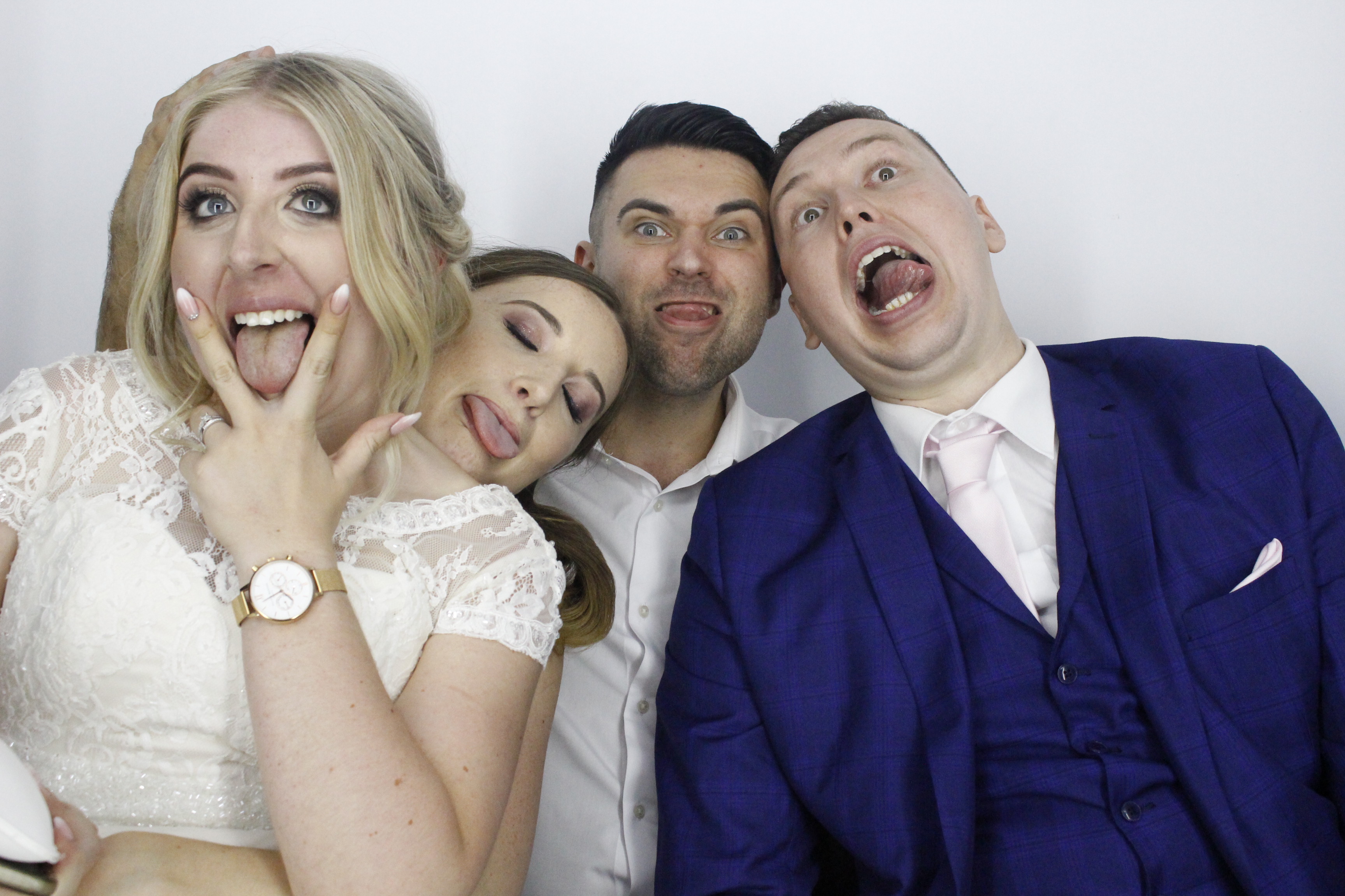 Sam & Rachel's Wedding | View more photos from the event at gallery.myphotoboothexperience.co.uk/u/MyPhotoBoothExperienceLtd/Sam-Rachels-Wedding